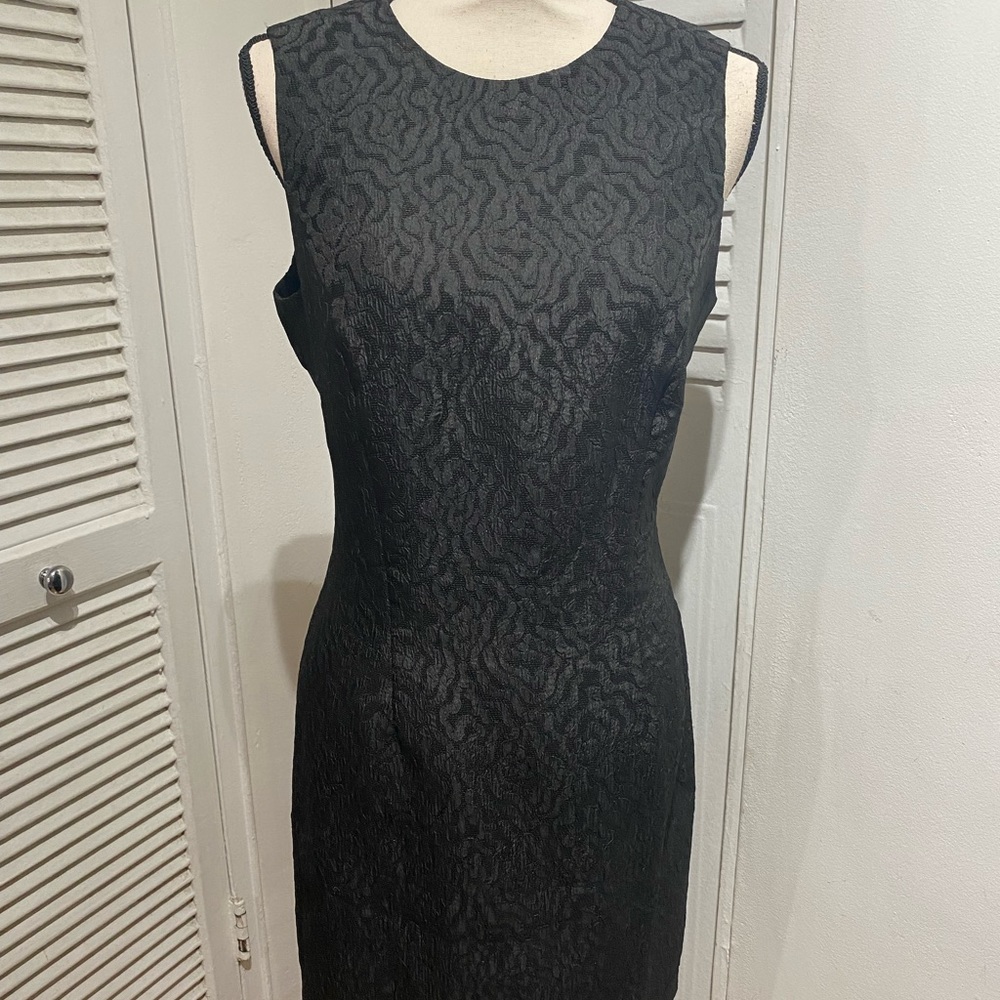 ASO SERENA VAN DER WOODSEN STRAPLESS BLACK BROCADE DRESS - Medium - Picture 4 of 12